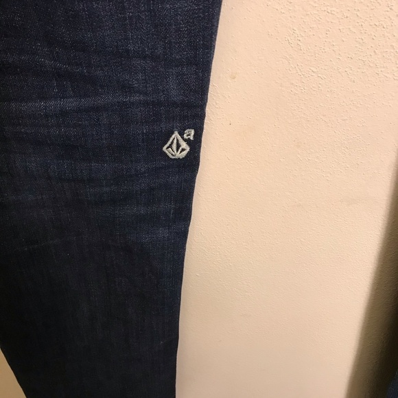 Volcom Jeans Straight Slim Fit - Picture 4 of 6